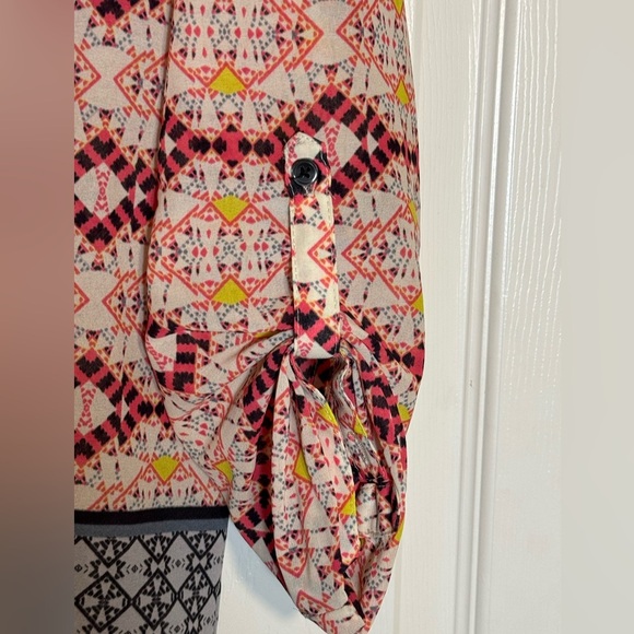 HD in Paris Boho Print Blouse – Size 6 - Picture 4 of 9
